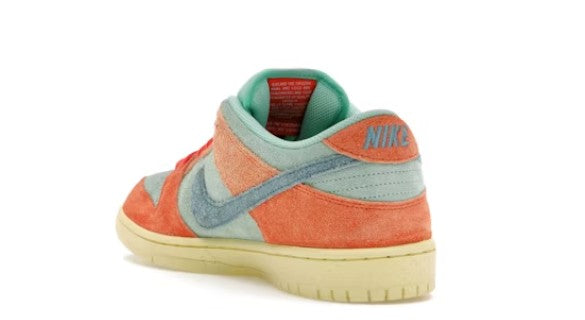 Nike Dunk SB Low Orange Emerald