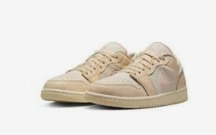 Jordan 1 low Legend pink Sail