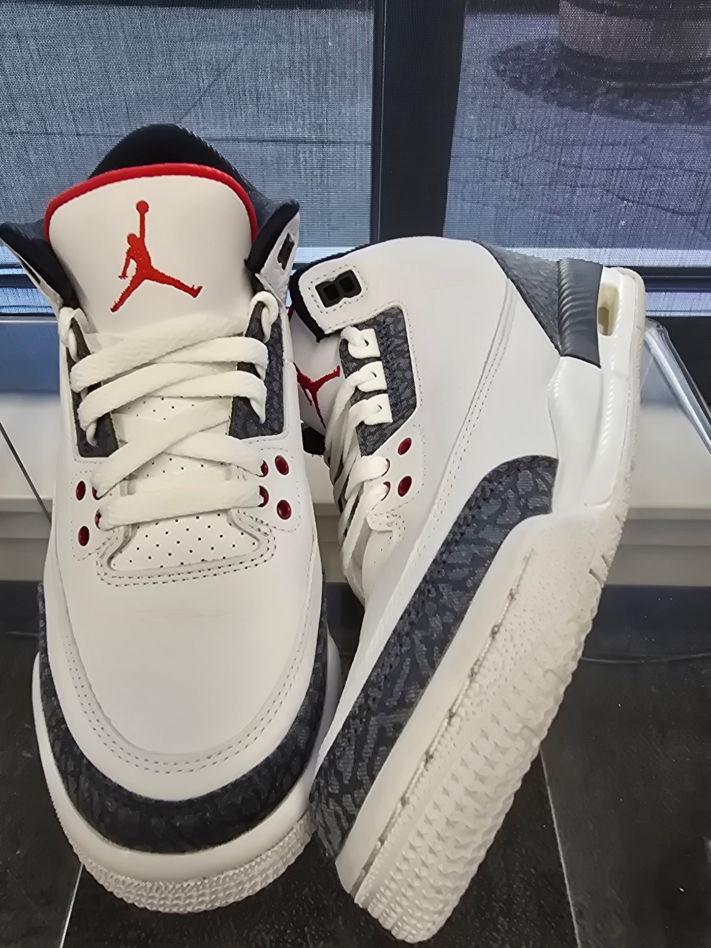 Jordan 3 Fire Red Denim