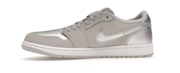 Jordan 1 Low Silver