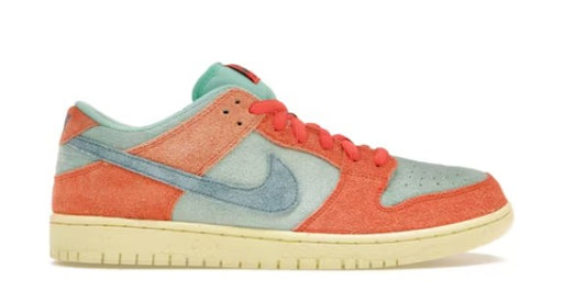 Nike Dunk SB Low Orange Emerald