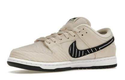 Nike Dunk SB Albinos