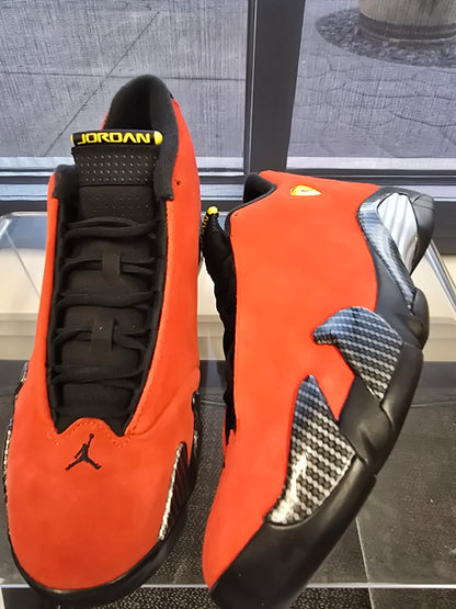 Jordan. 14 Retro Ferrari