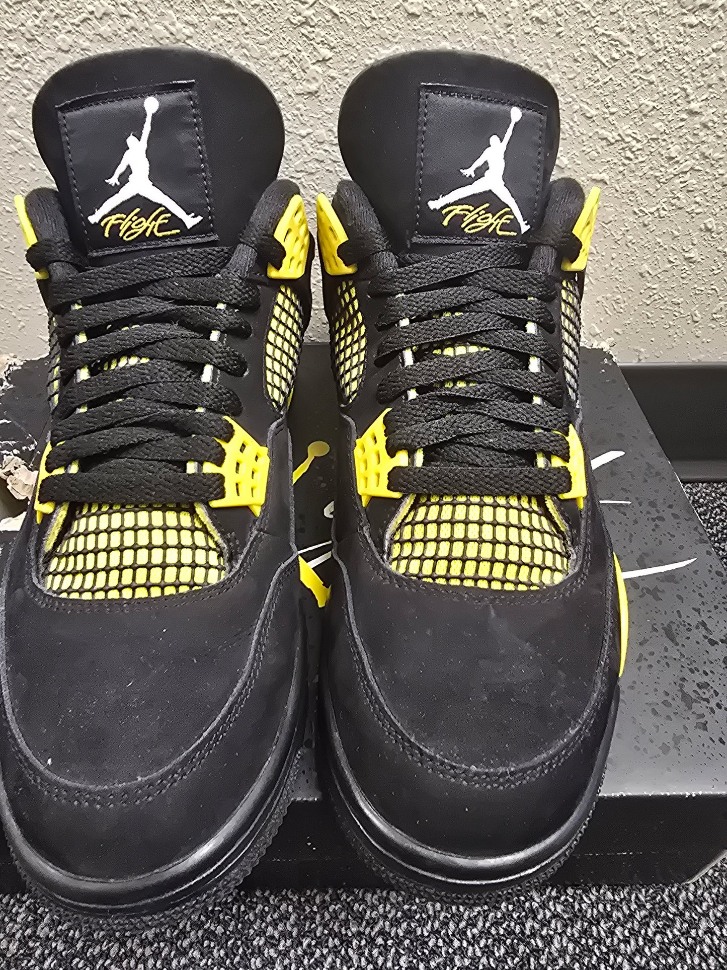 Jordan 4 Yellow Thunder