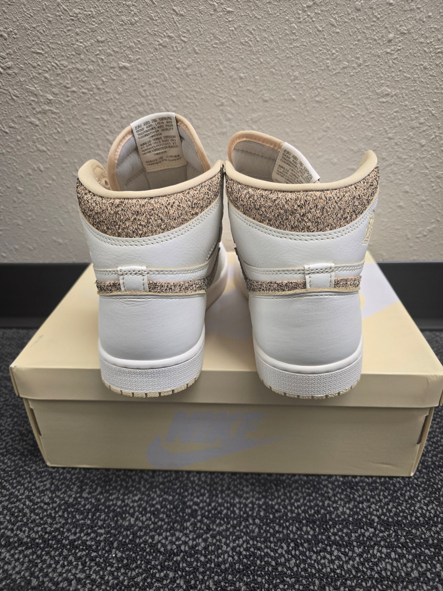 Jordan 1 high Craft vanilla