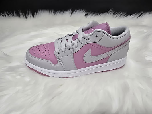 Jordan 1 low Orchid