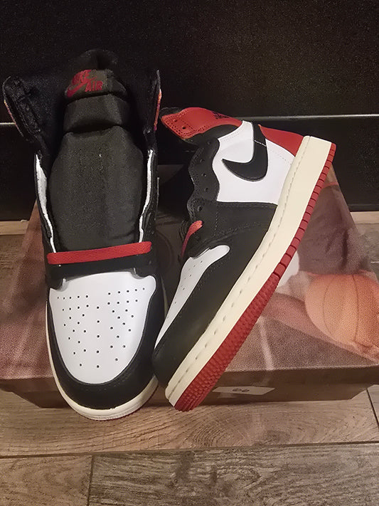 Jordan 1 high Black Toe Reimagined
