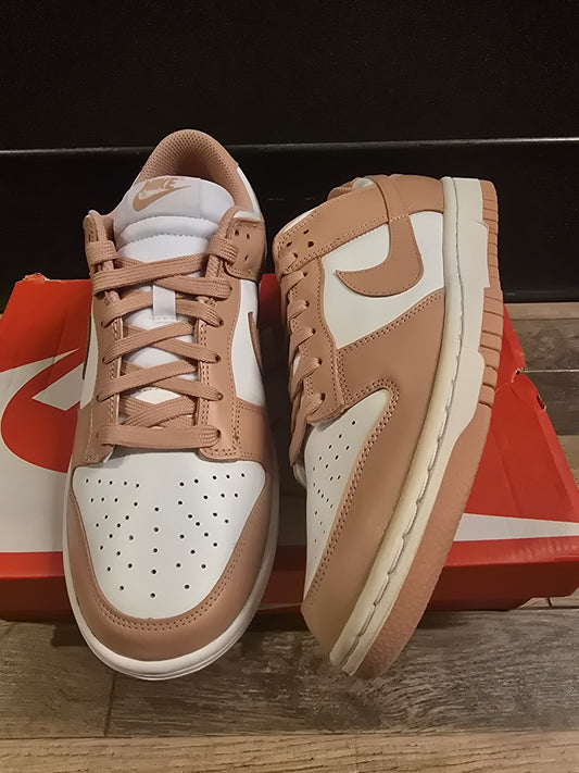 Nike Dunk Rose Whisper